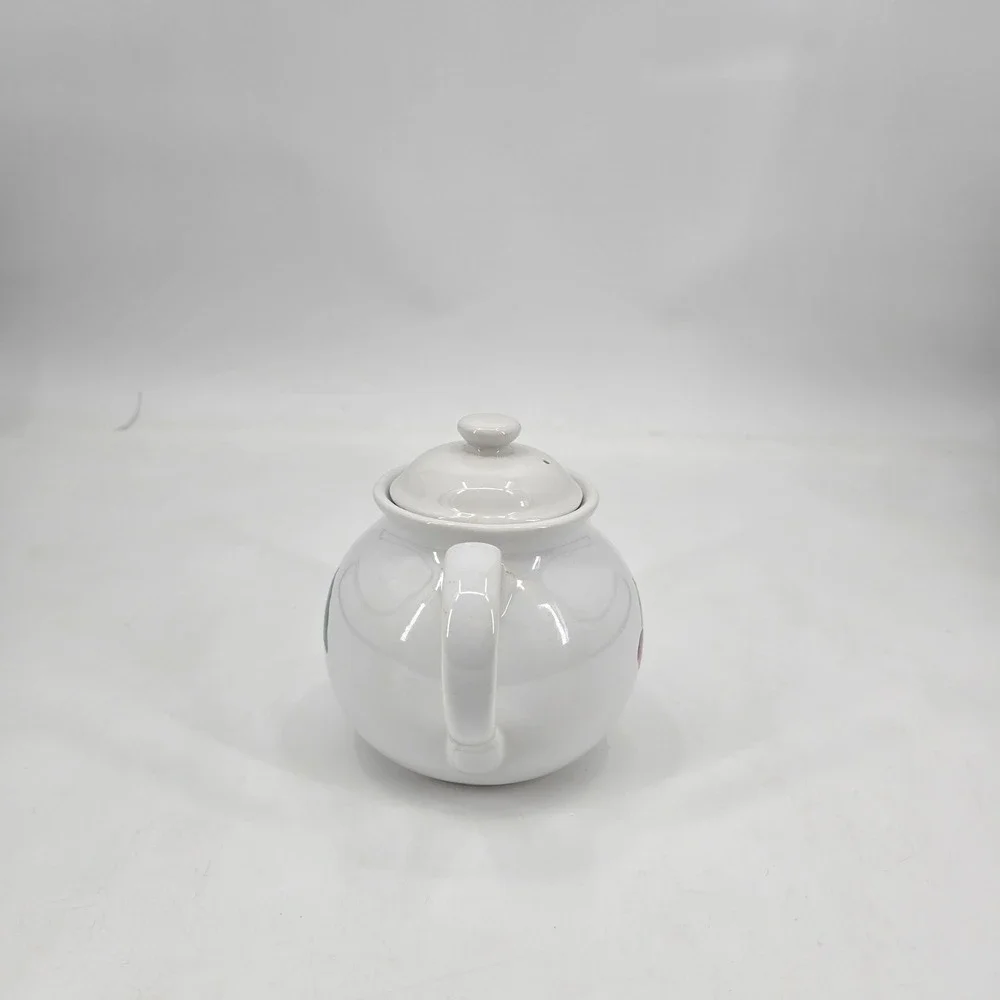Corelle coordinates fruit